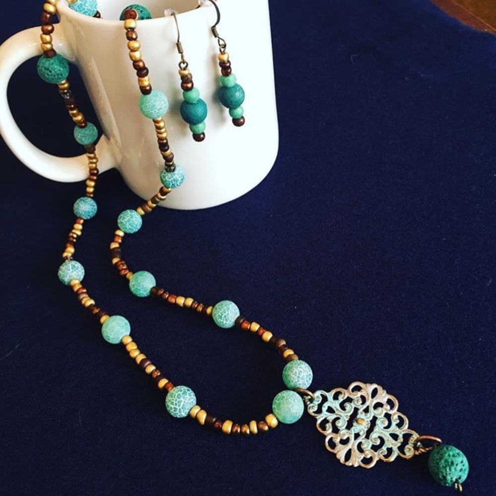 Necklace and earrings